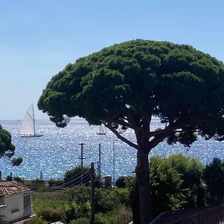 Appartamento Cannes, Sea View, Access, 3-bedroom Apartment, 100 M2, 3 Bathrooms, Sleeps 6, 100 Meters From