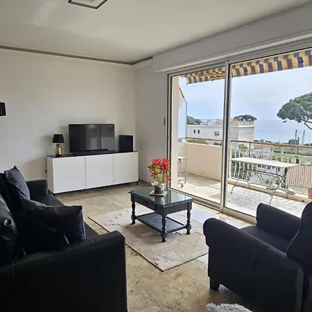 4 Pieces 3 3 Salles De Bains 6 Couchages Vue Mer, 100 M Des Plages Cannes