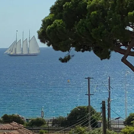 Appartamento Cannes, Sea View, Access, 3-bedroom Apartment, 100 M2, 3 Bathrooms, Sleeps 6, 100 Meters From *
